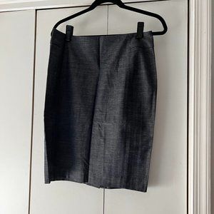 NWOT! Loft Herringbone Grey Straight Skirt - Size 8